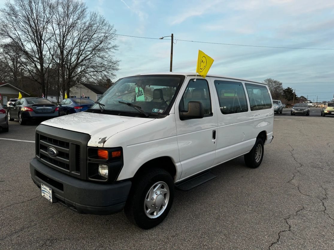 2013 Ford E-Series XL