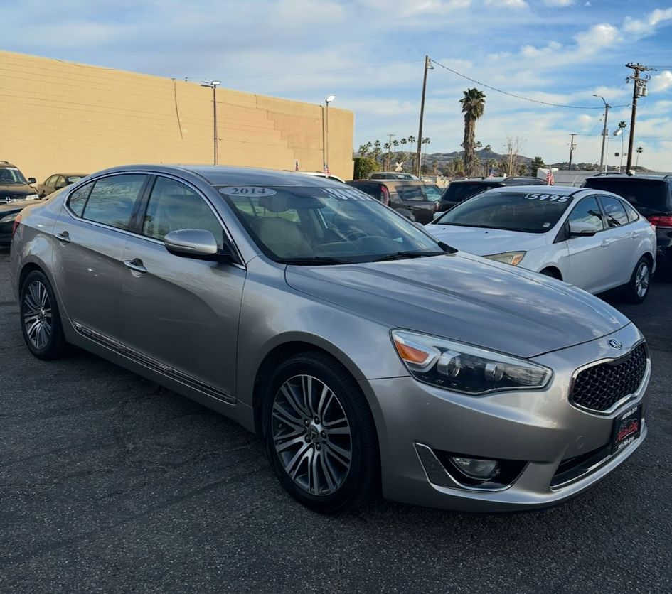2014 Kia Cadenza
