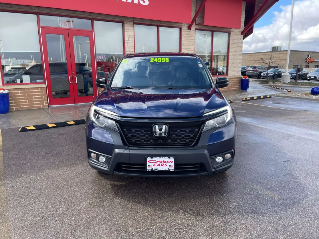 Used 2021 Honda Passport EX-L with VIN 5FNYF8H59MB031612 for sale in Middleton, WI