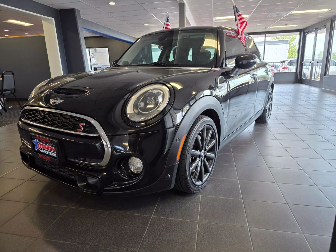 2018 MINI Cooper S's photo