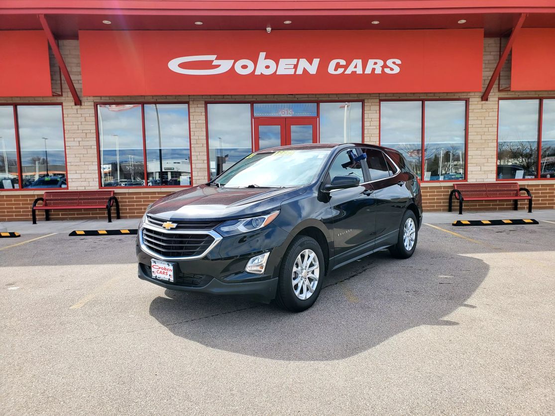 Used 2021 Chevrolet Equinox LT with VIN 2GNAXTEV1M6105124 for sale in Middleton, WI