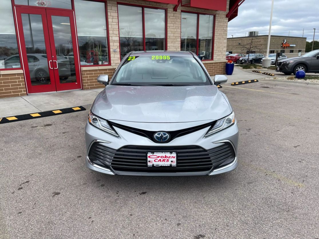 Used 2023 Toyota Camry XLE with VIN 4T1F31AKXPU619758 for sale in Middleton, WI