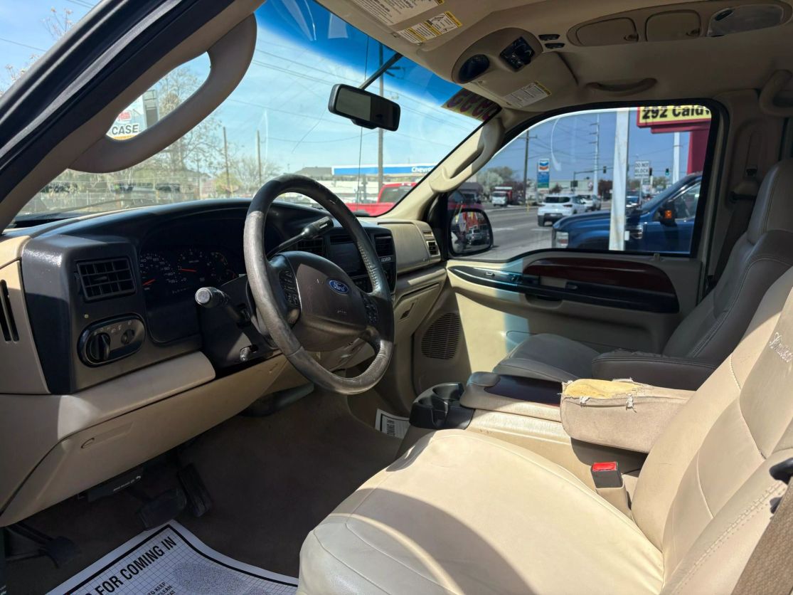 Image 9 of 2005 FORD EXCURSION
