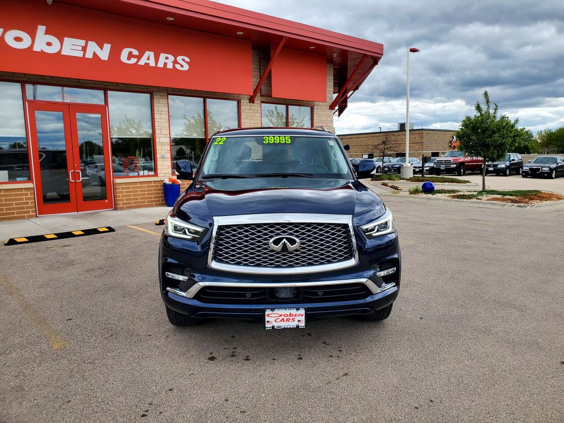 Used 2022 INFINITI QX80 PREMIUM SELECT 4WD with VIN JN8AZ2AE2N9290457 for sale in Middleton, WI