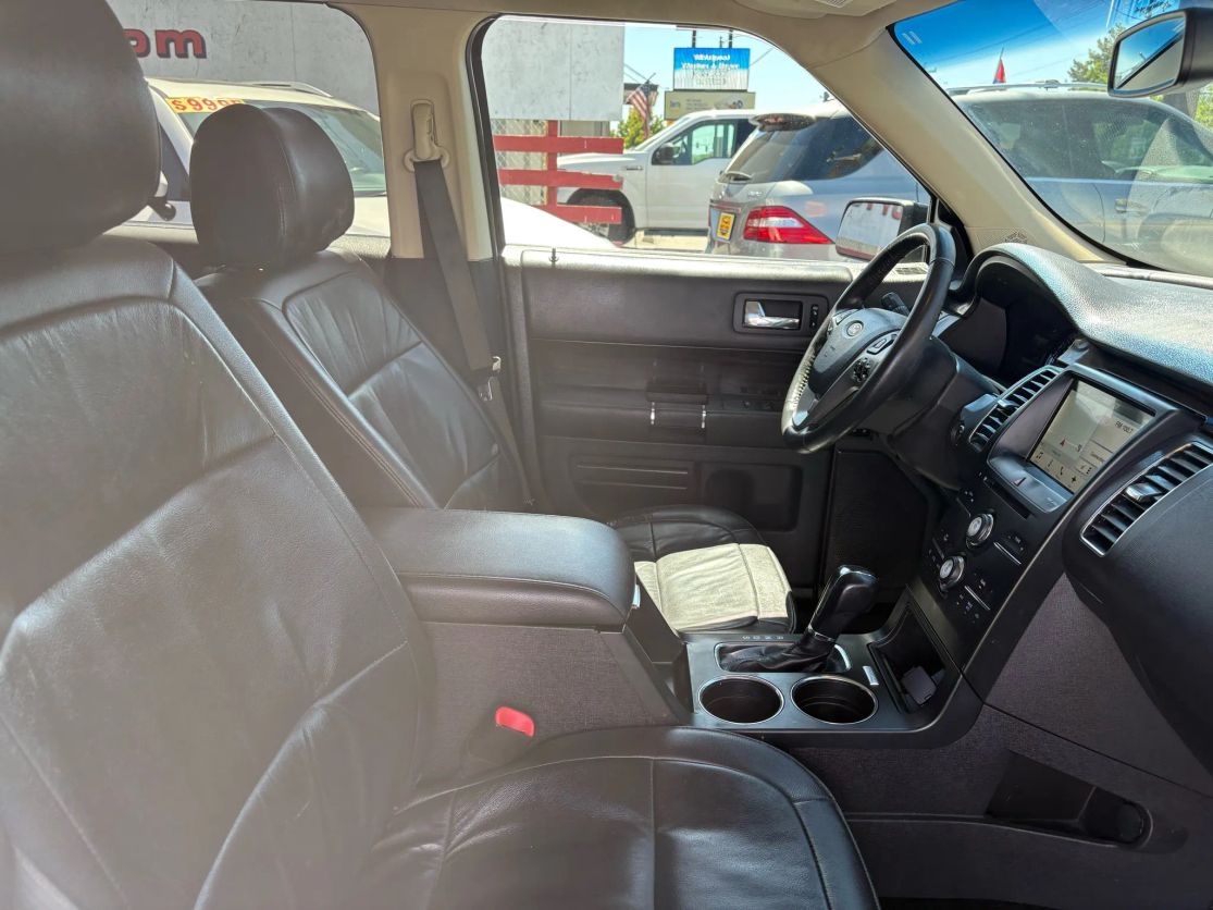Image 9 of 2017 FORD FLEX