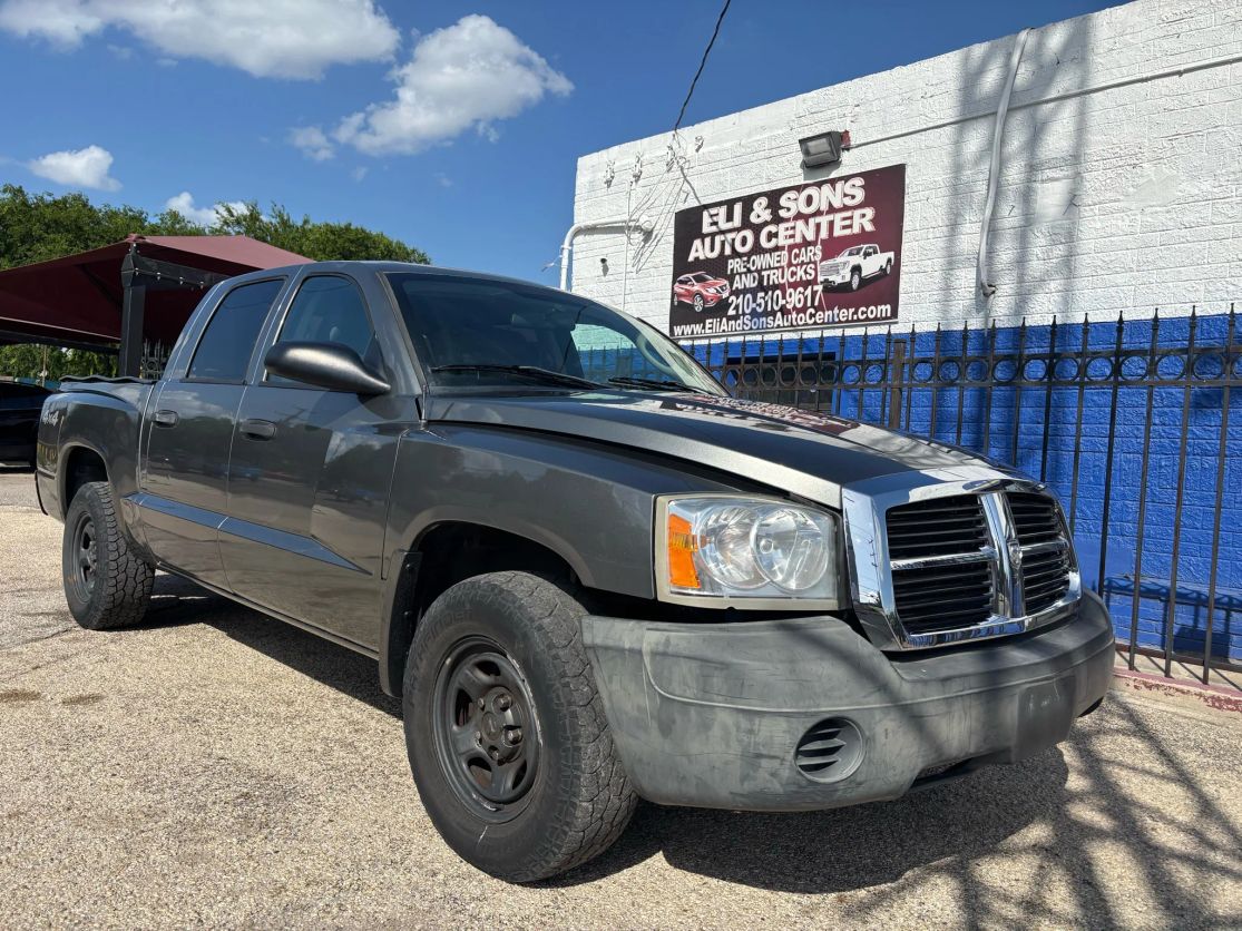 2005 Dodge Dakota ST