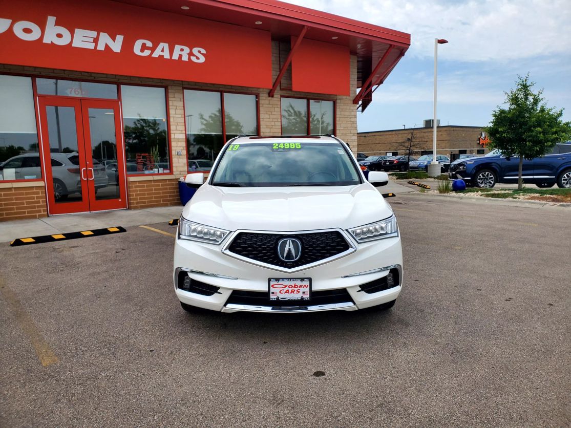 Used 2019 Acura MDX Advance and Entertainment Package with VIN 5J8YD4H94KL020305 for sale in Middleton, WI