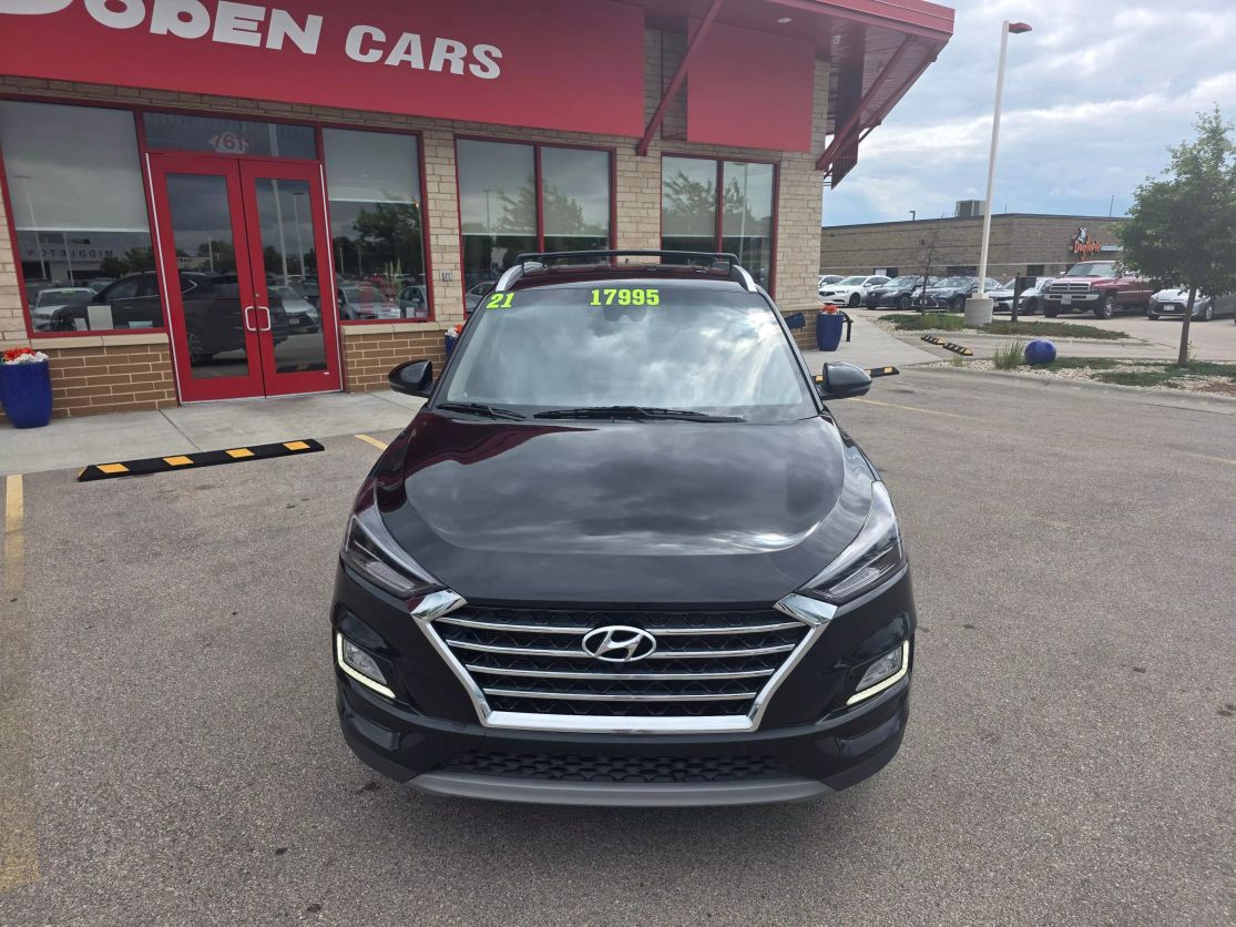 Used 2021 Hyundai Tucson Limited with VIN KM8J3CAL8MU340030 for sale in Middleton, WI