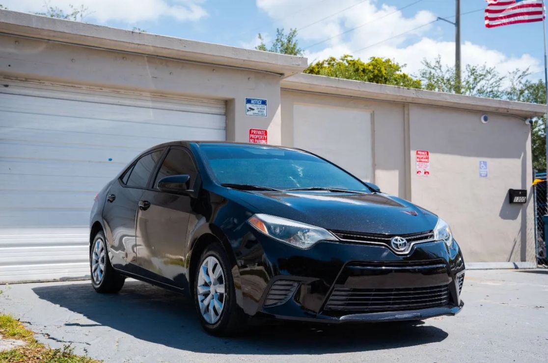 2016 Toyota Corolla LE