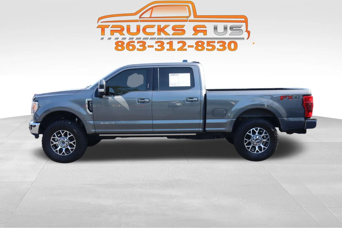 2022 Ford F-350 Super Duty Lariat's photo