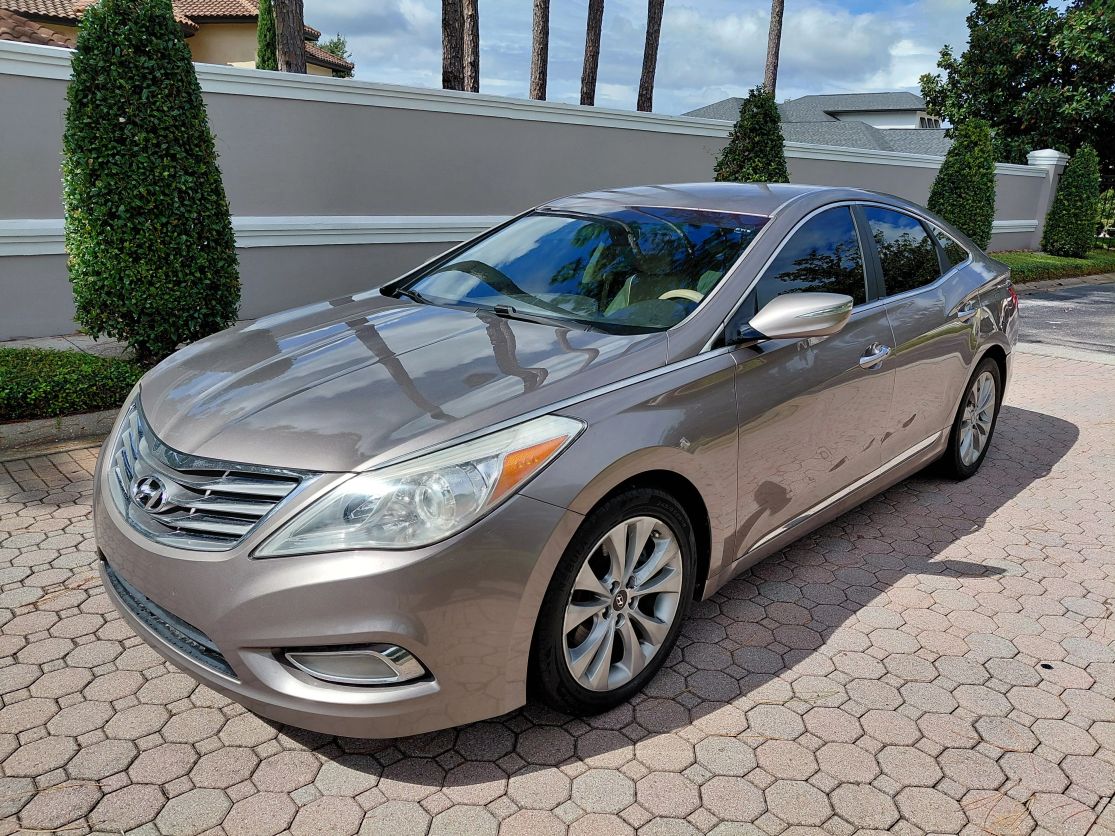 2012 Hyundai Azera Base