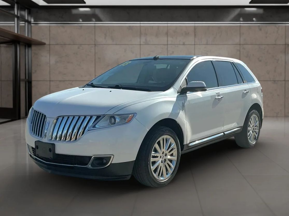 2013 Lincoln MKX Base