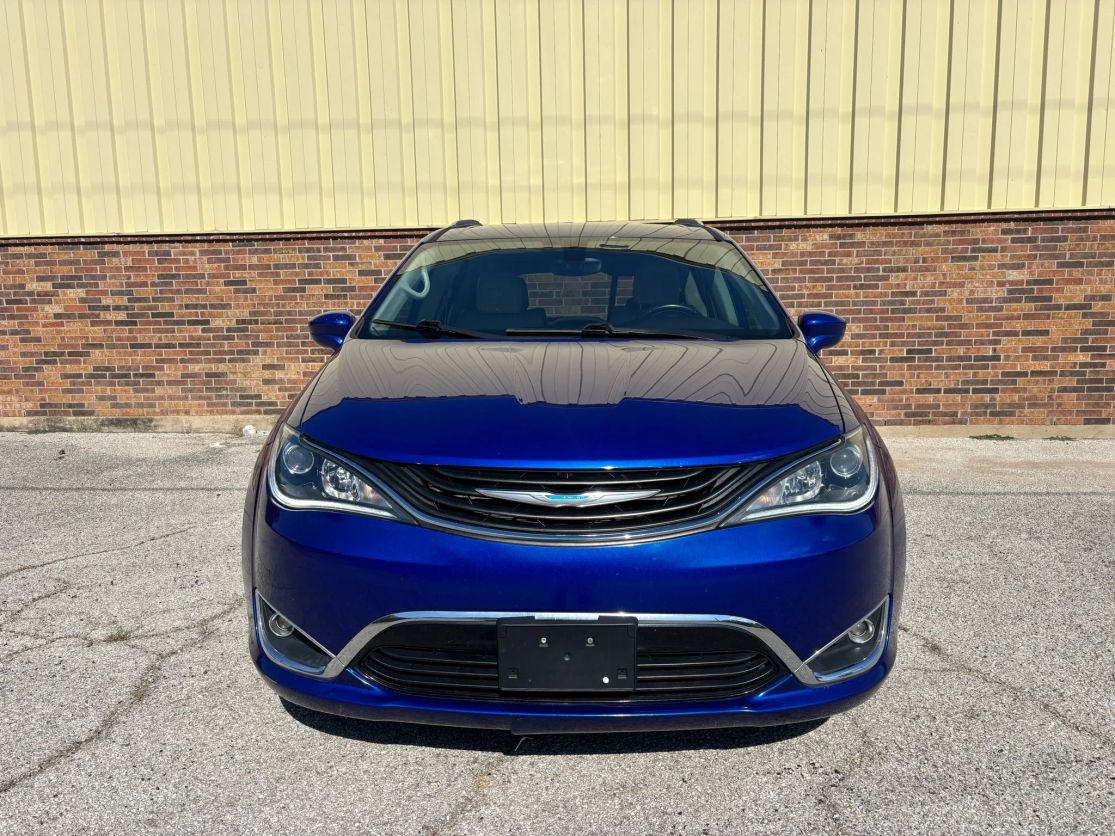2018 Chrysler Pacifica Hybrid Touring L