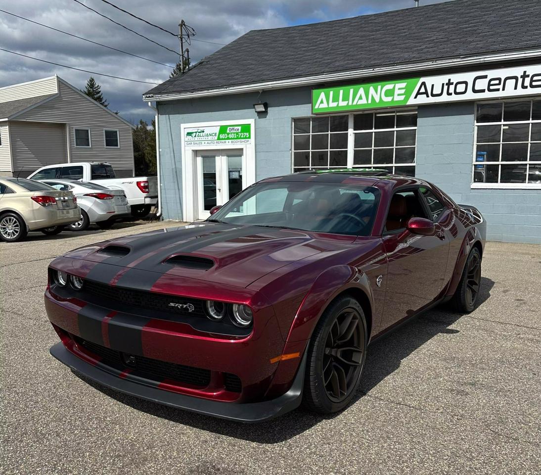 2023 Dodge Challenger SRT photo 3