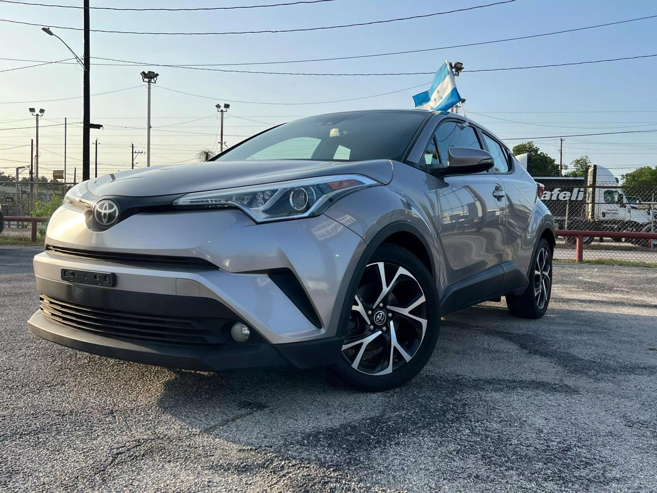 Toyota C-HR's photo