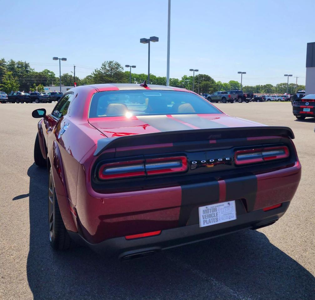 2023 Dodge Challenger SRT photo 23