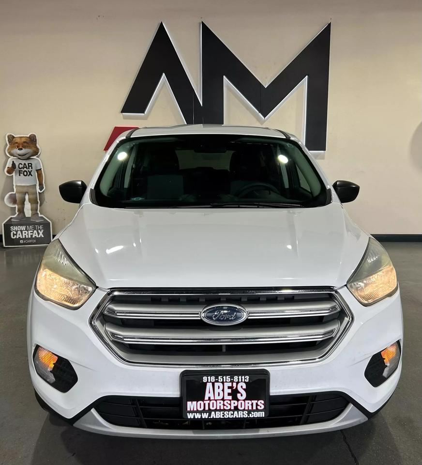 Used 2017 Ford Escape SE with VIN 1FMCU0GD3HUA41071 for sale in Sacramento, CA