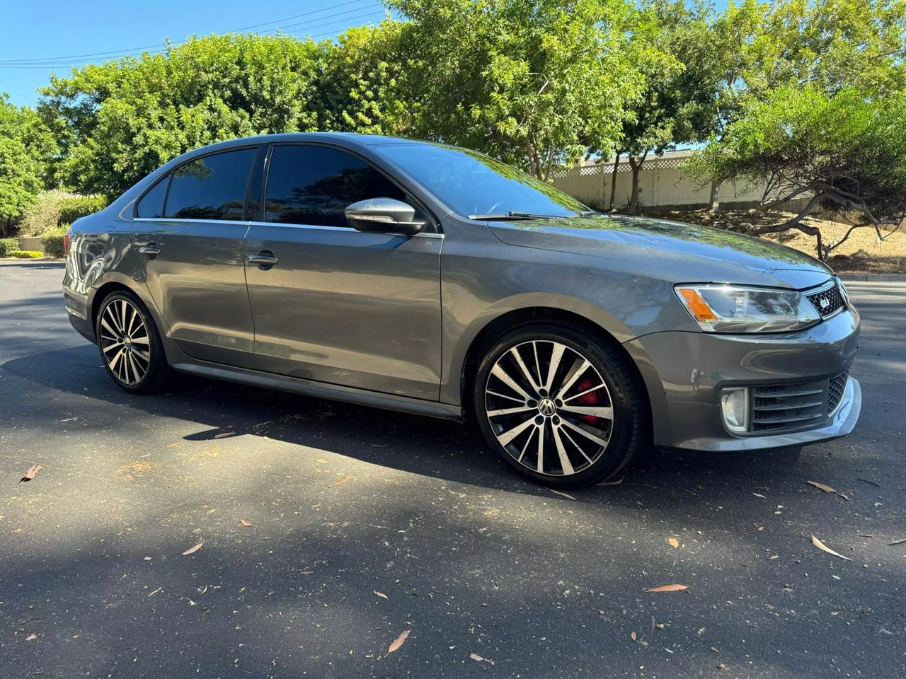 2014 Volkswagen Jetta GLI photo 3