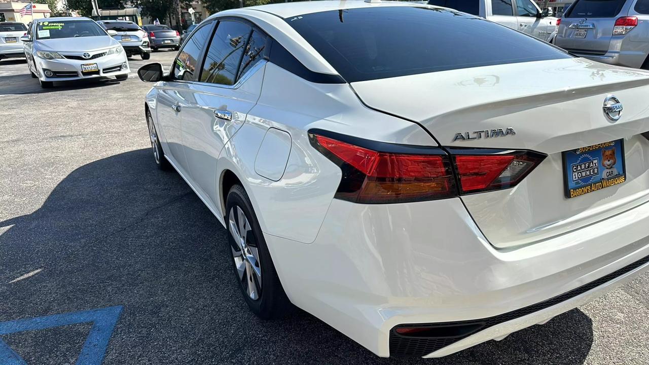 2020 Nissan Altima S photo 7