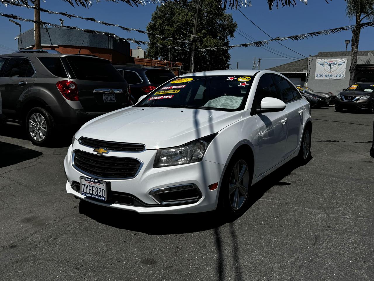 2015 Chevrolet Cruze 2LT photo 3