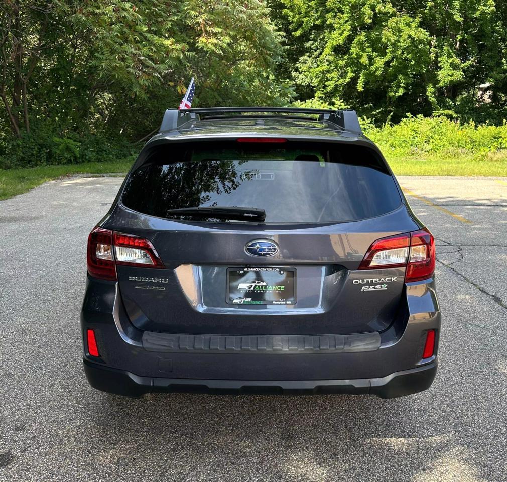 2015 Subaru Outback Limited photo 13