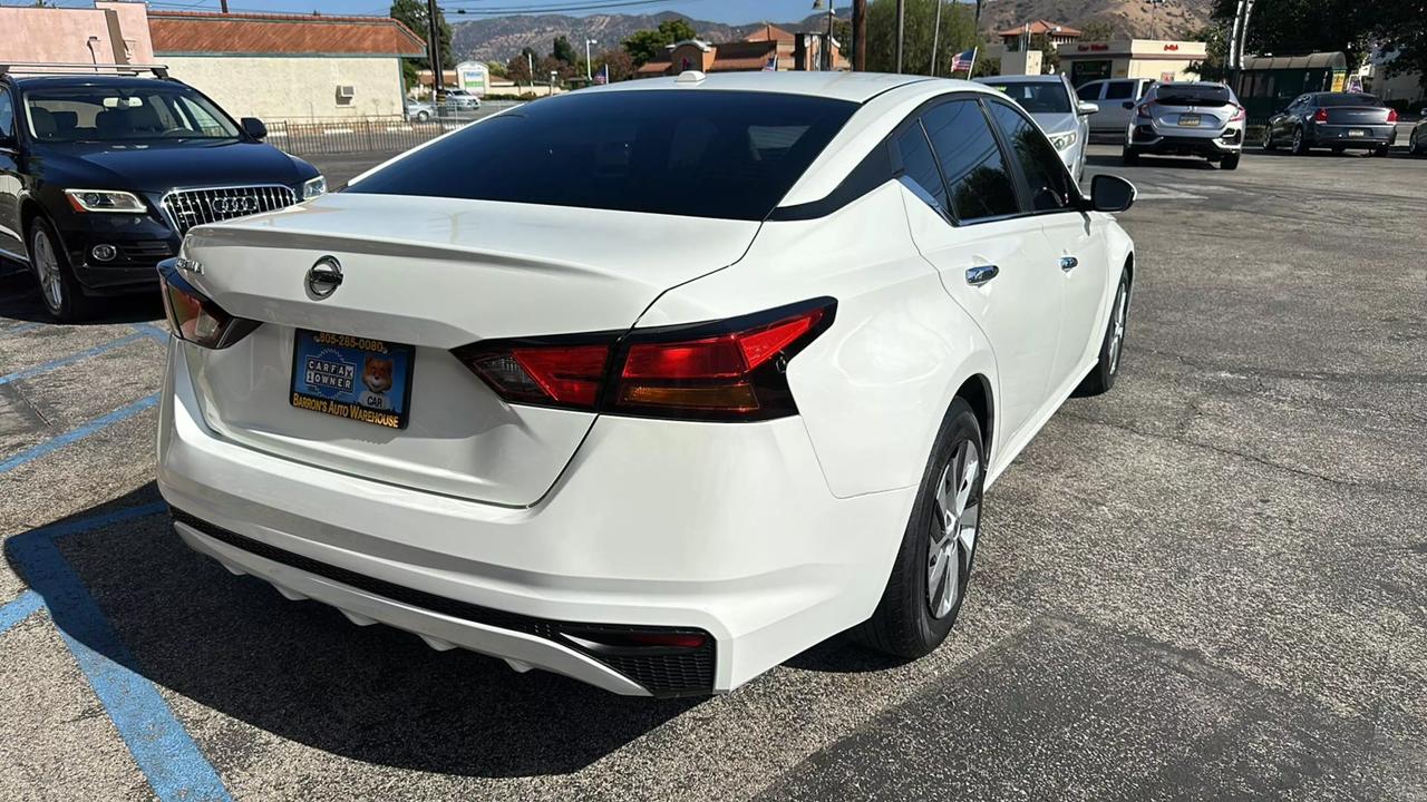 2020 Nissan Altima S photo 11