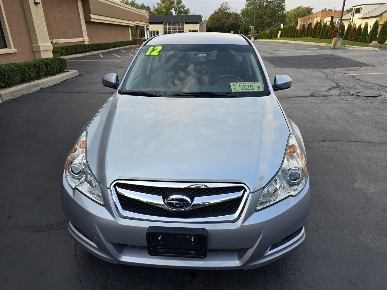 2012 Subaru Legacy I Premium photo 9