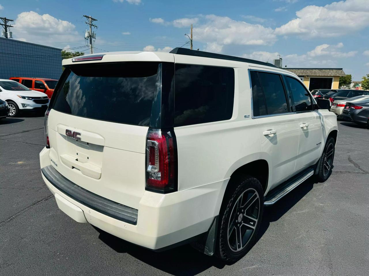 2015 GMC Yukon SLT photo 13