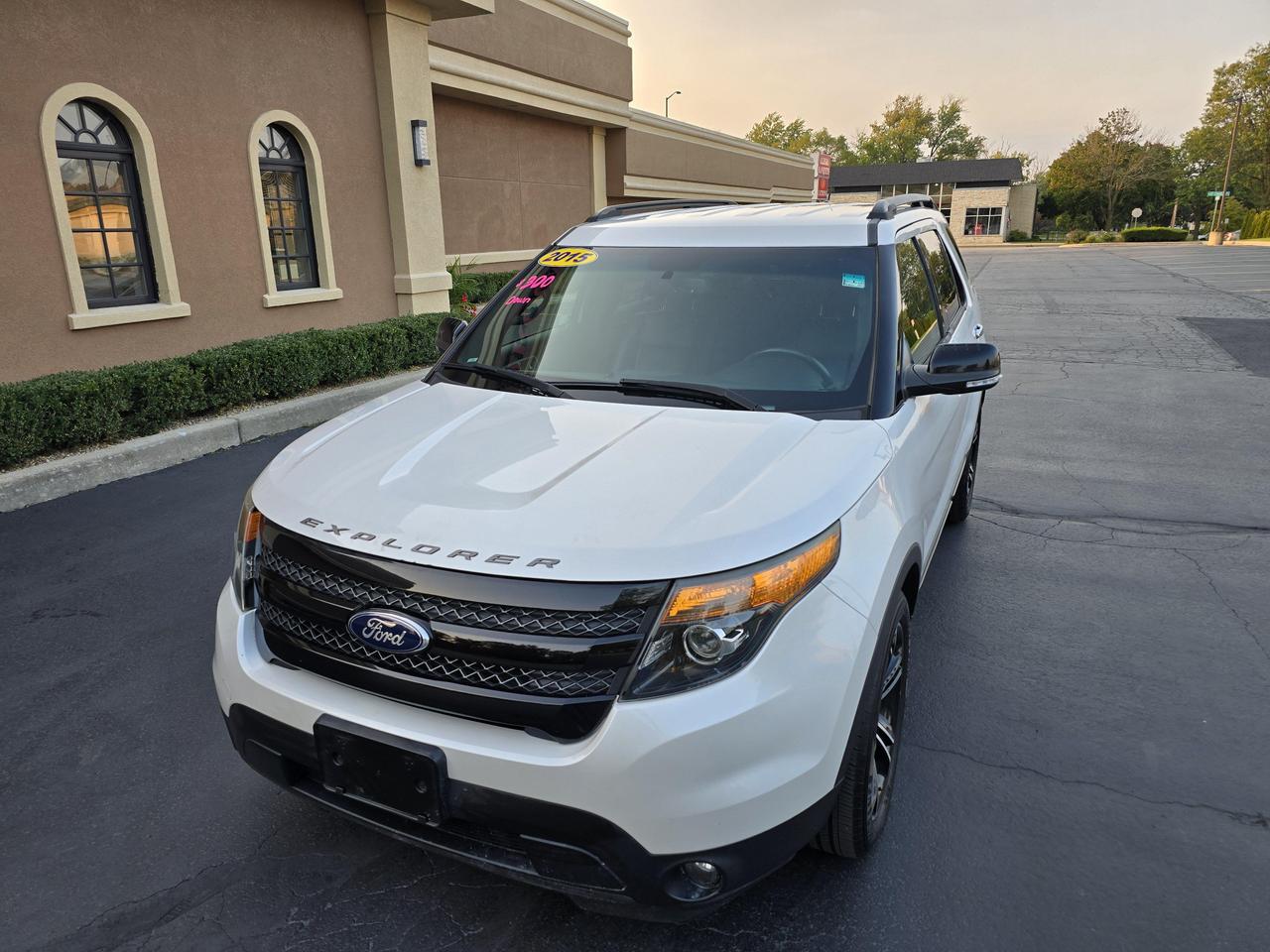 2014 Ford Explorer Sport photo 13