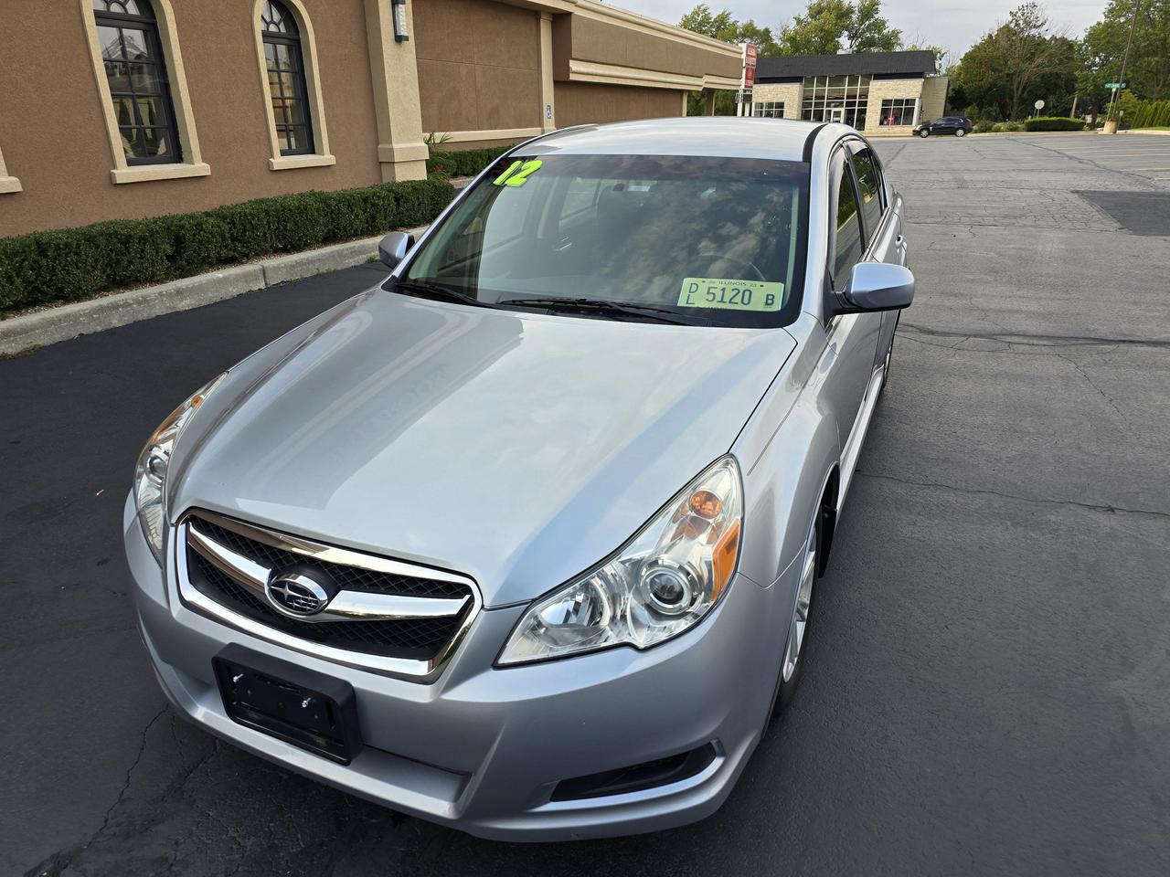 2012 Subaru Legacy I Premium photo 11