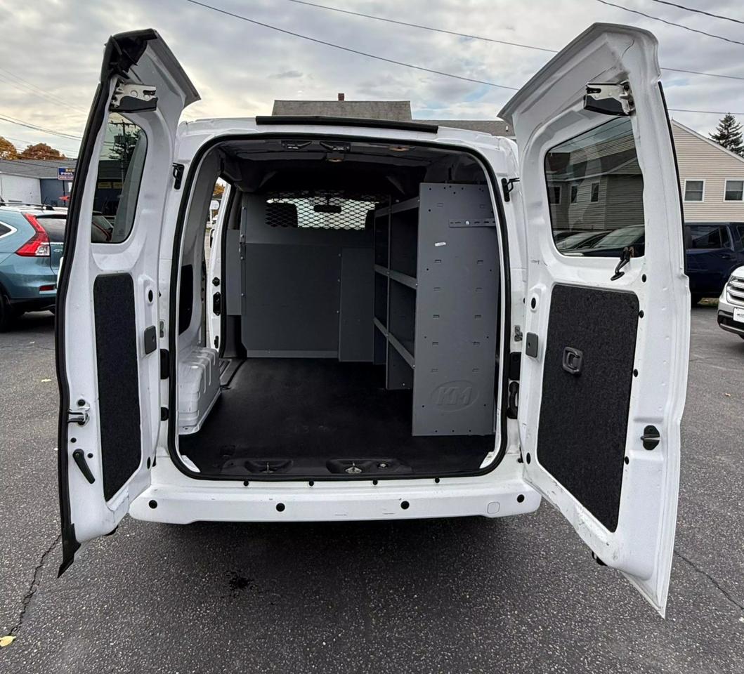 2020 Nissan NV200 SV photo 29