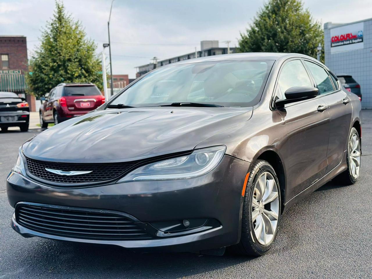 2015 Chrysler 200 S photo 23