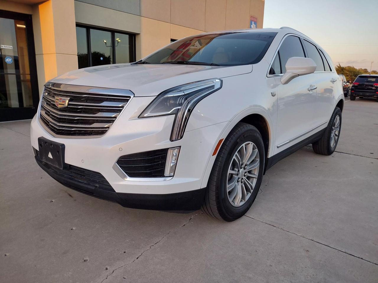 2017 Cadillac XT5 Luxury photo 5