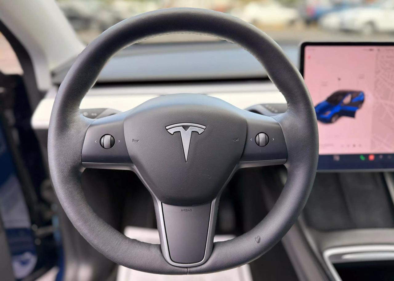 2021 Tesla Model Y Long Range photo 17