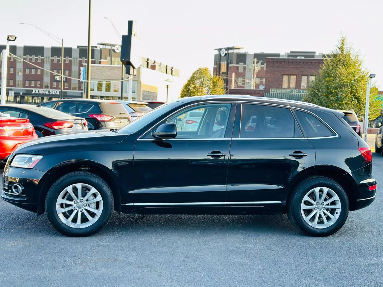 2013 Audi Q5 Premium photo 37