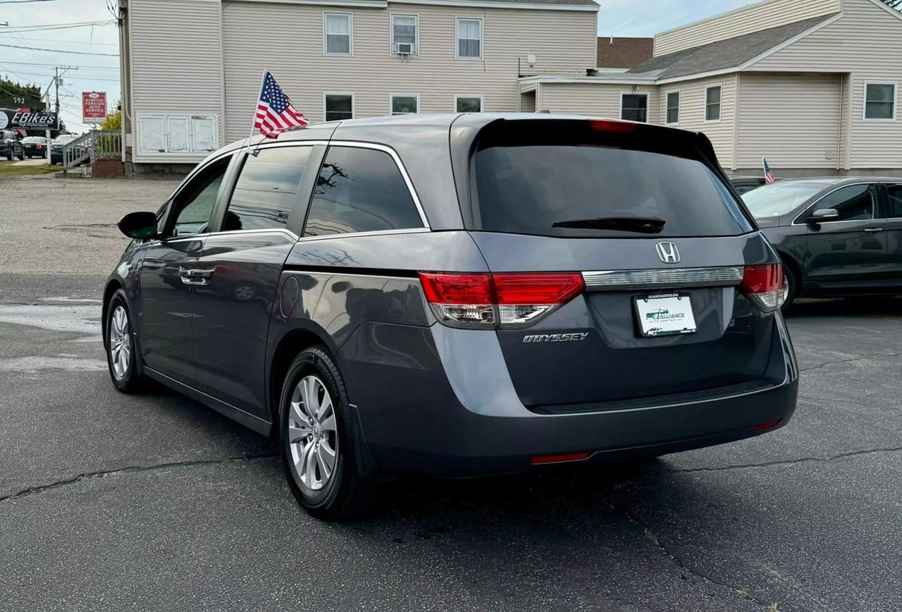 2016 Honda Odyssey EX-L photo 11