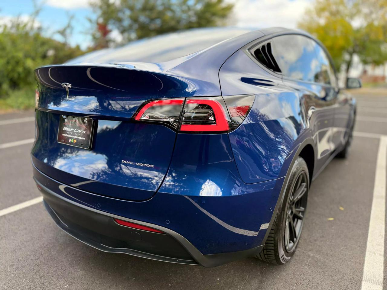 2021 Tesla Model Y Long Range photo 4