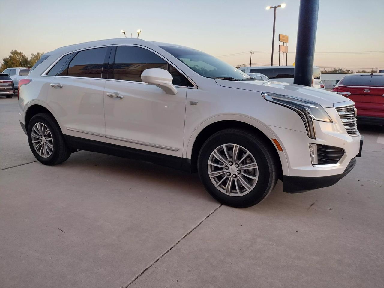 2017 Cadillac XT5 Luxury photo 23