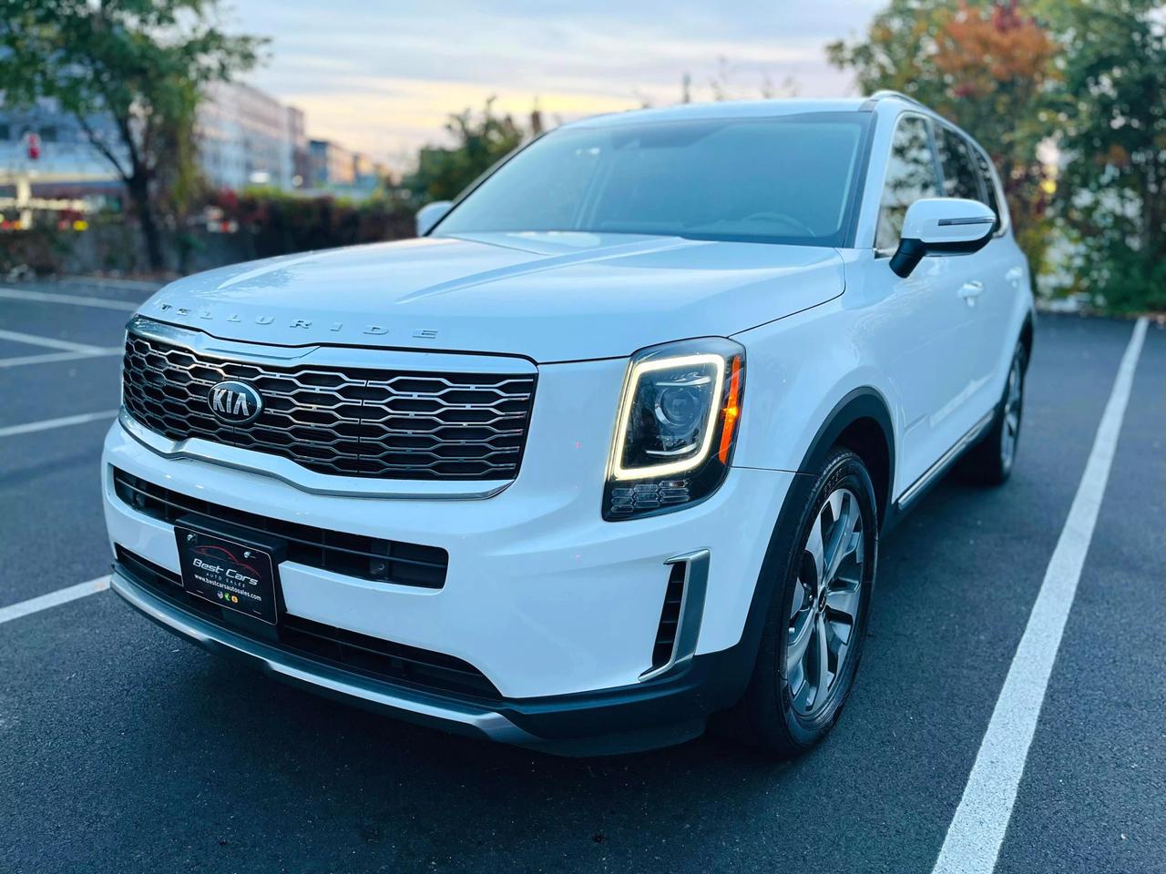 2020 Kia Telluride S photo 3