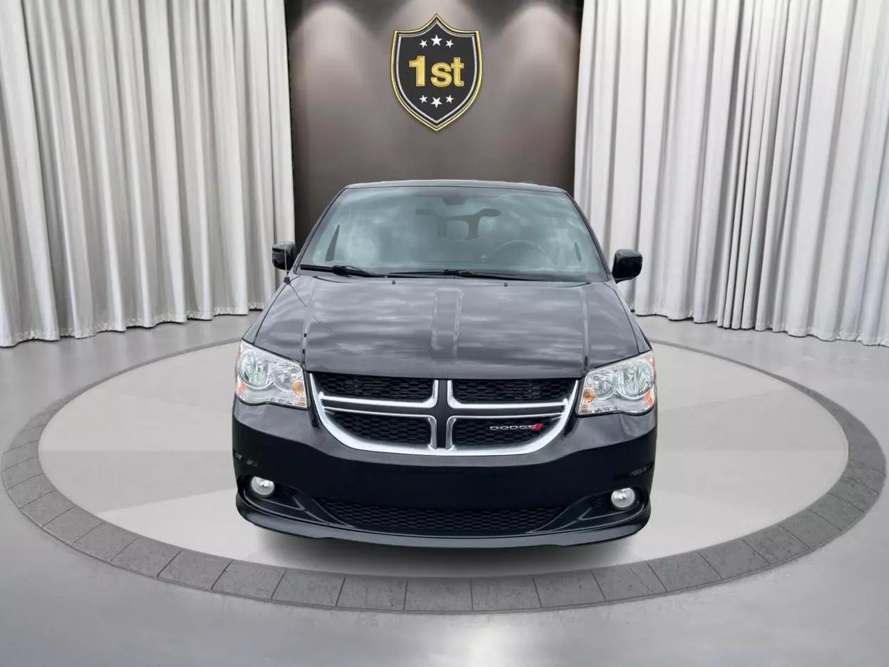 2019 Dodge Grand Caravan SXT photo 3