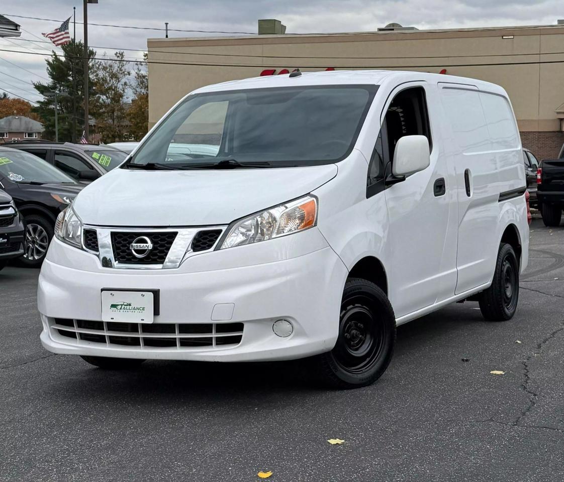 2020 Nissan NV200 SV photo 19