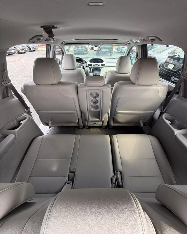 2016 Honda Odyssey EX-L photo 37