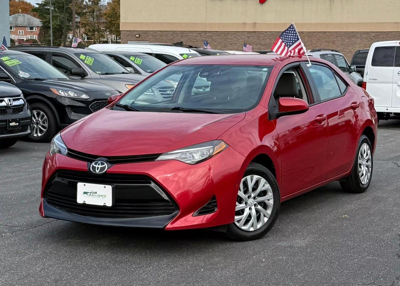 2017 Toyota Corolla LE photo 15