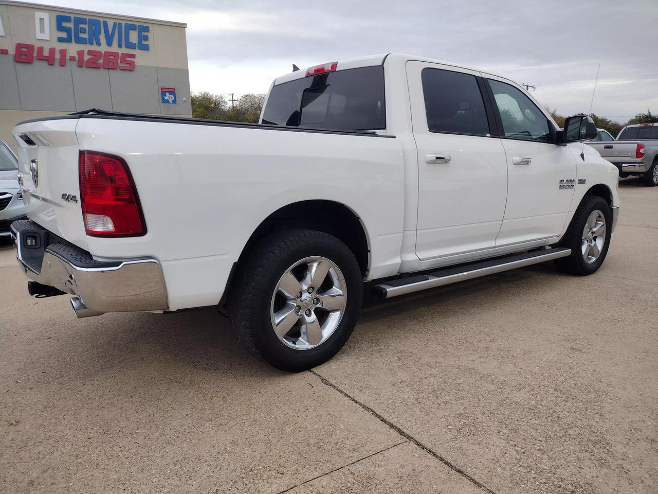 2016 RAM Ram 1500 Pickup Big Horn photo 9