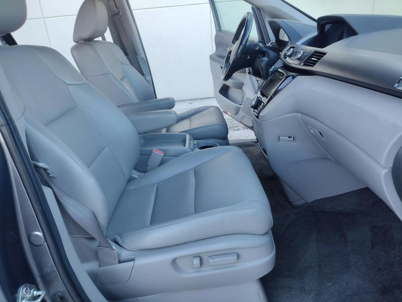 2014 Honda Odyssey EX-L photo 49