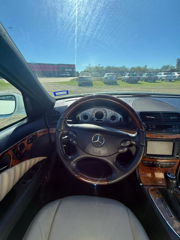 2008 Mercedes-Benz E-Class E350 photo 19