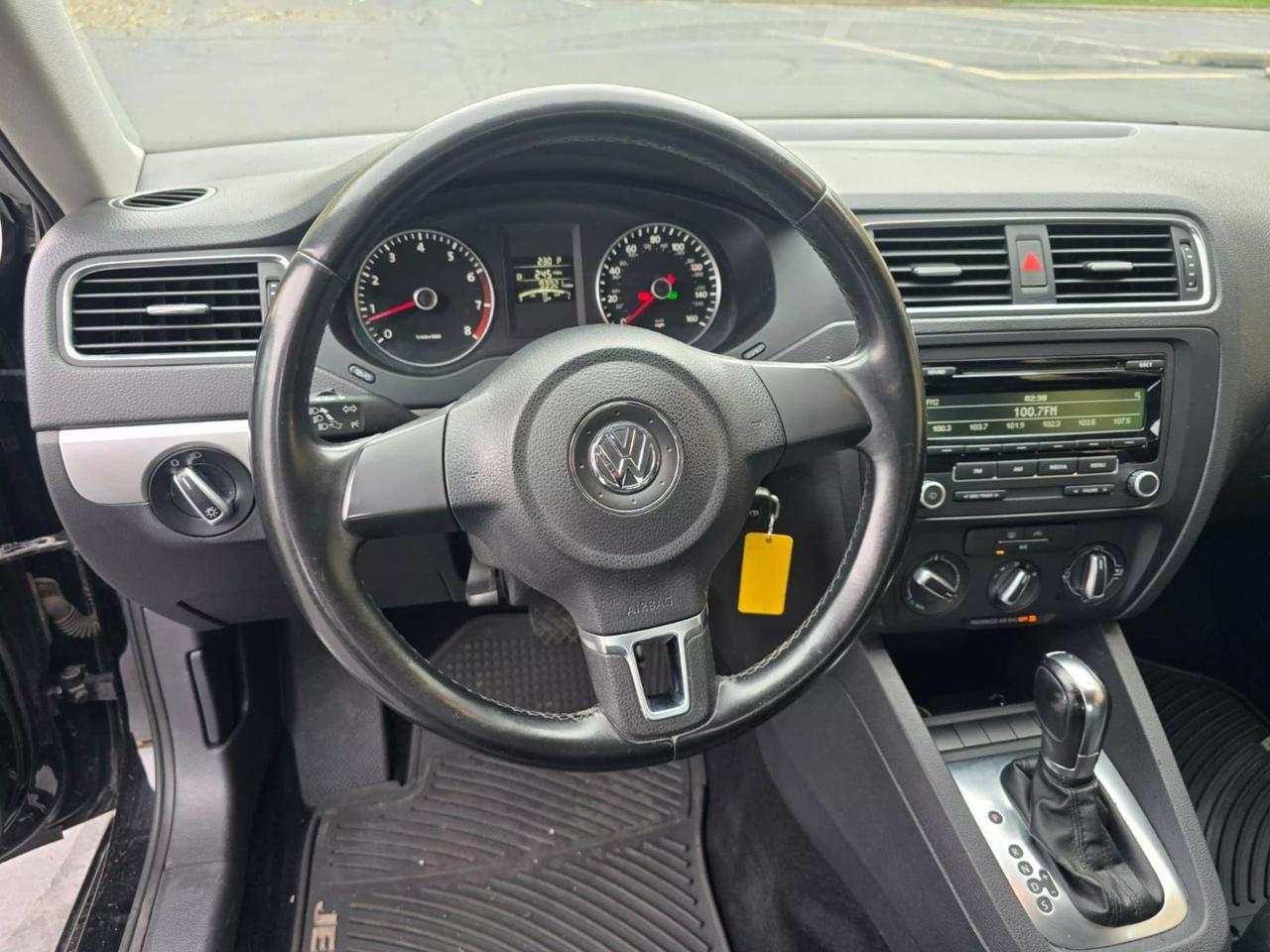 2013 Volkswagen Jetta SE photo 47