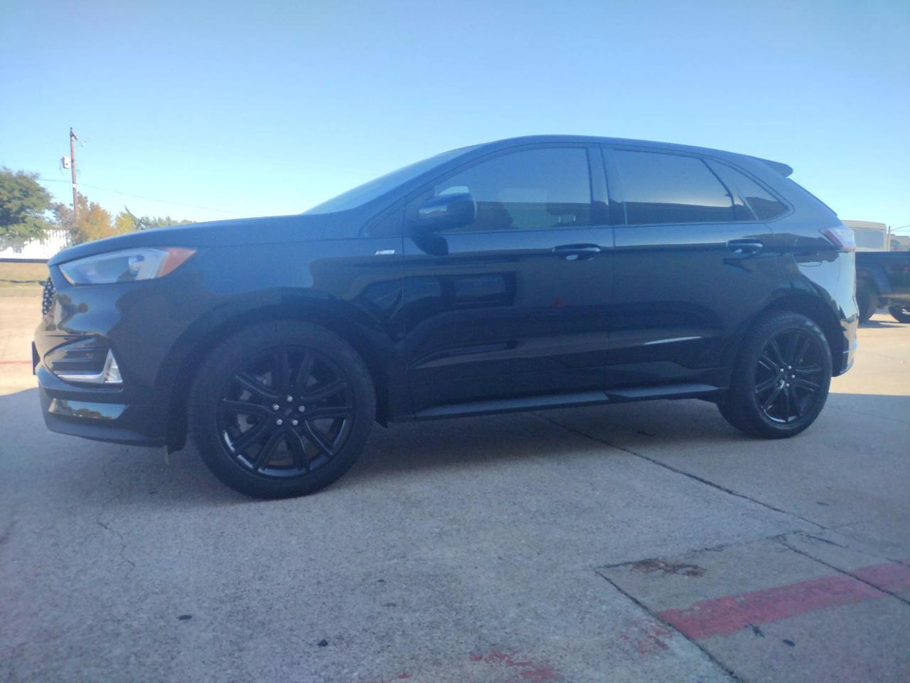 2023 Ford Edge ST-Line photo 15