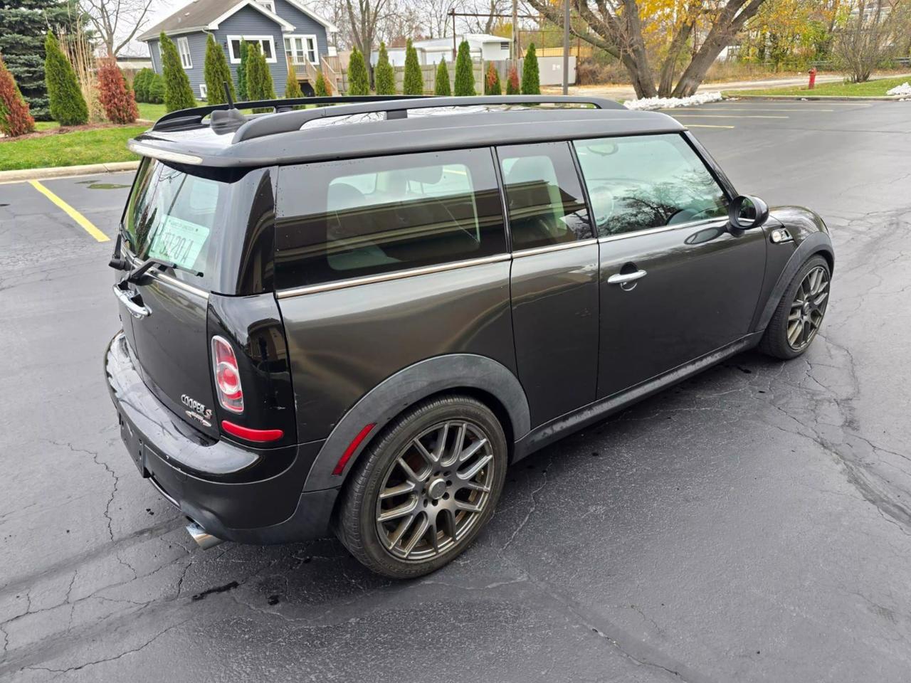 2011 MINI Cooper S photo 21