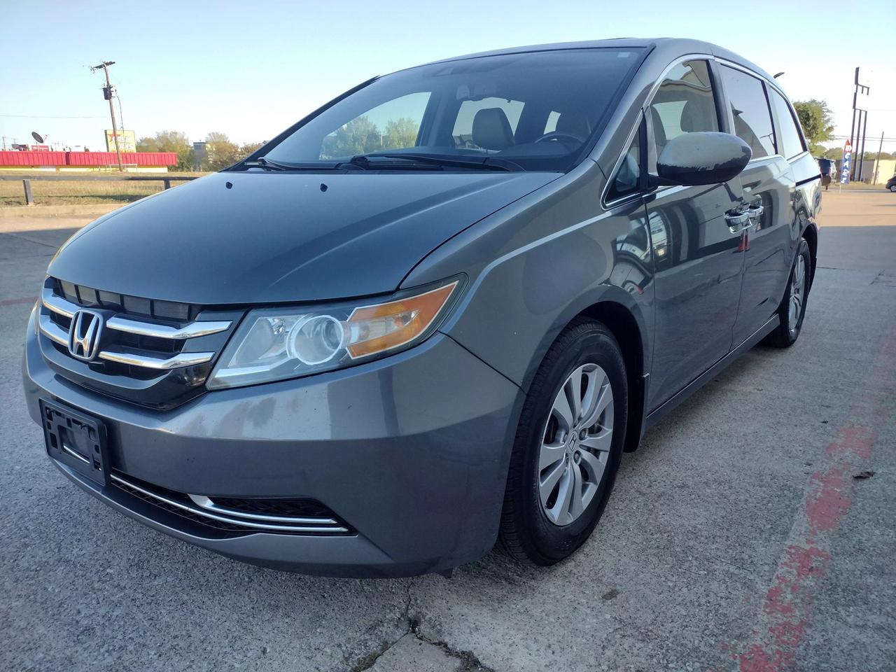 2014 Honda Odyssey EX-L photo 21